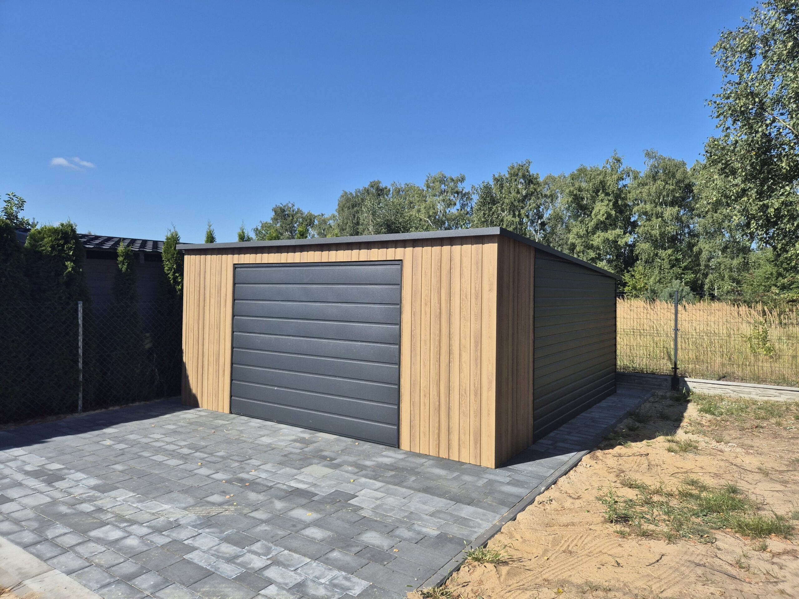 Garaż blaszany premium